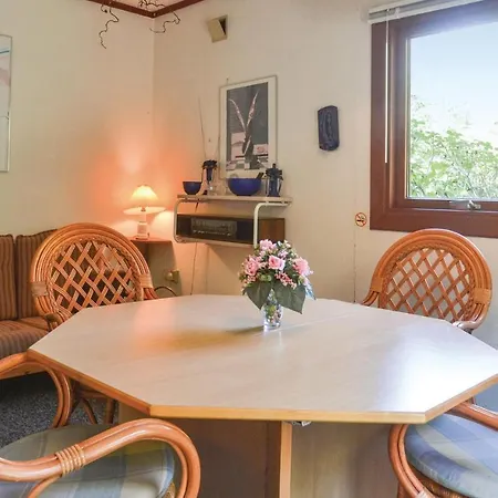 Two-bedroom Holiday In Dom wakacyjny